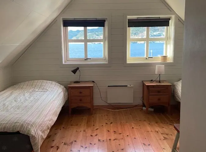 Spacious With View Over The Trondheimfjord * Vangshylla